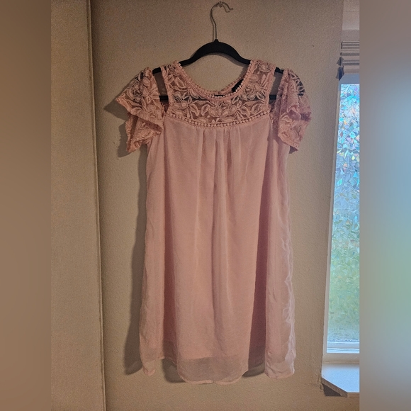 Light Pink Dress - Picture 2 of 5